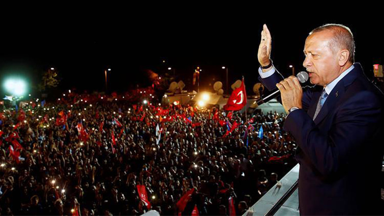بعد فوزه في الانتخابات الرئاسية.. أردوغان يلقي خطاب النصر